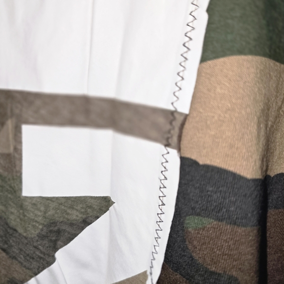 Off-White Main Label Short Sleeve T Shirt - Picture 8 of 9